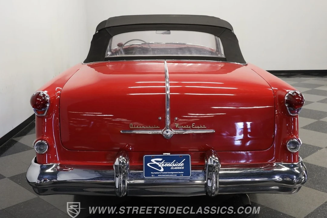 1954 Oldsmobile Starfire - Image 10 of 31