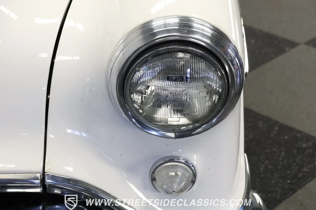 1954 Oldsmobile 98 - Image 20 of 21