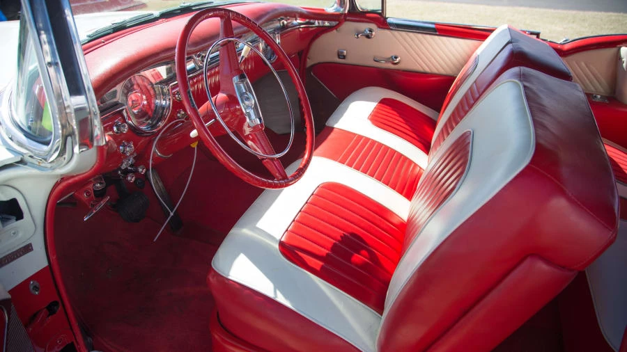 1954 Oldsmobile Starfire - Image 4 of 8