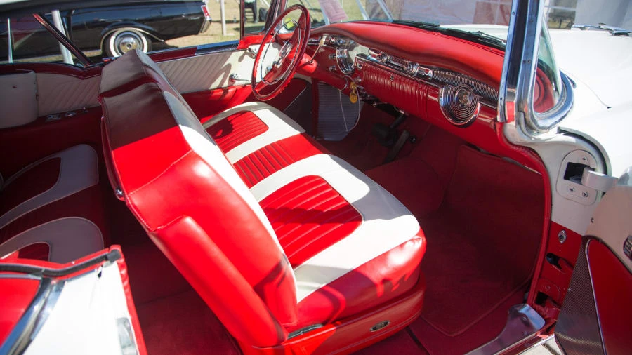 1954 Oldsmobile Starfire - Image 5 of 8