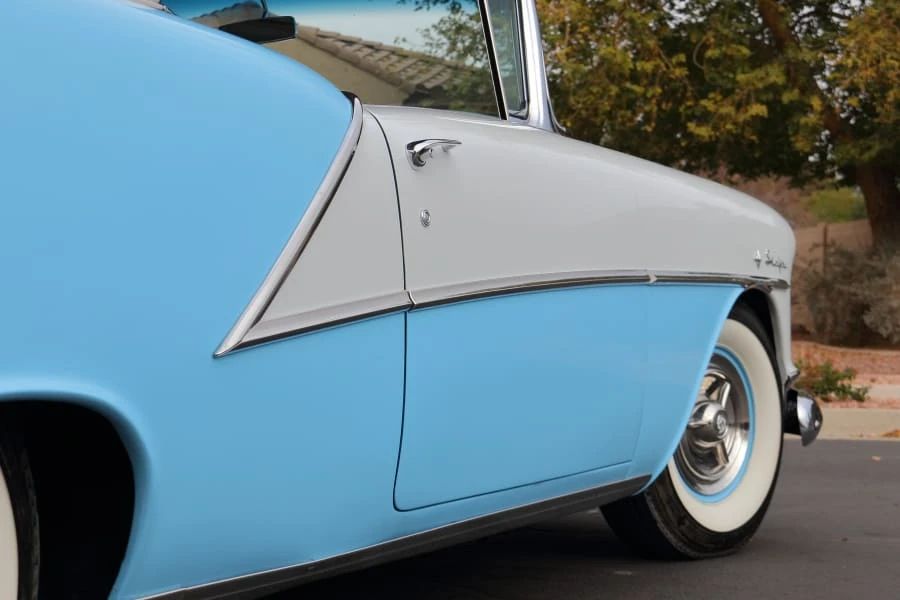 1954 Oldsmobile Starfire - Image 7 of 31