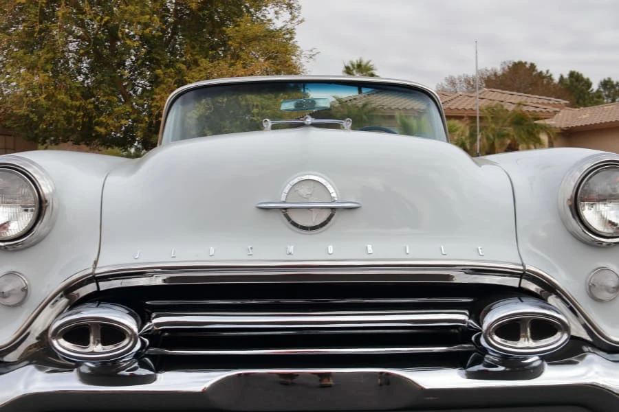 1954 Oldsmobile Starfire - Image 11 of 31