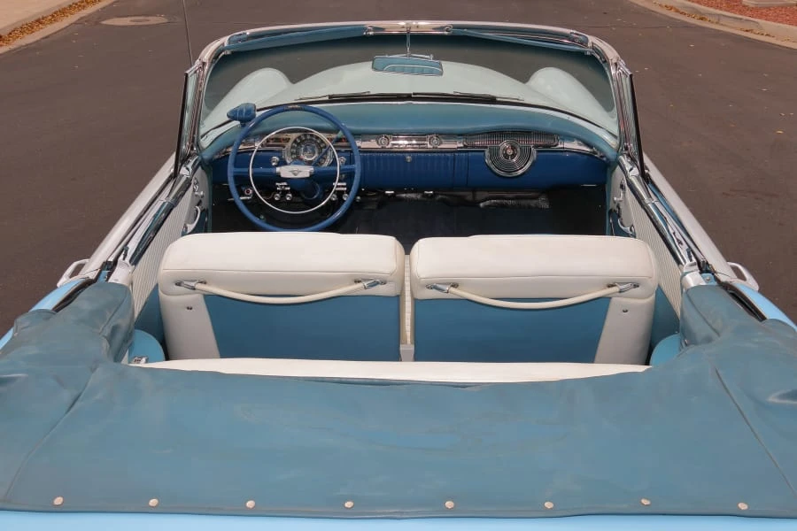 1954 Oldsmobile Starfire - Image 19 of 31