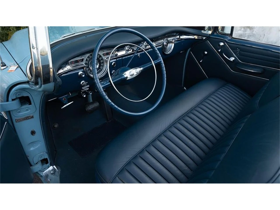 1954 Oldsmobile 88 - Image 7 of 31