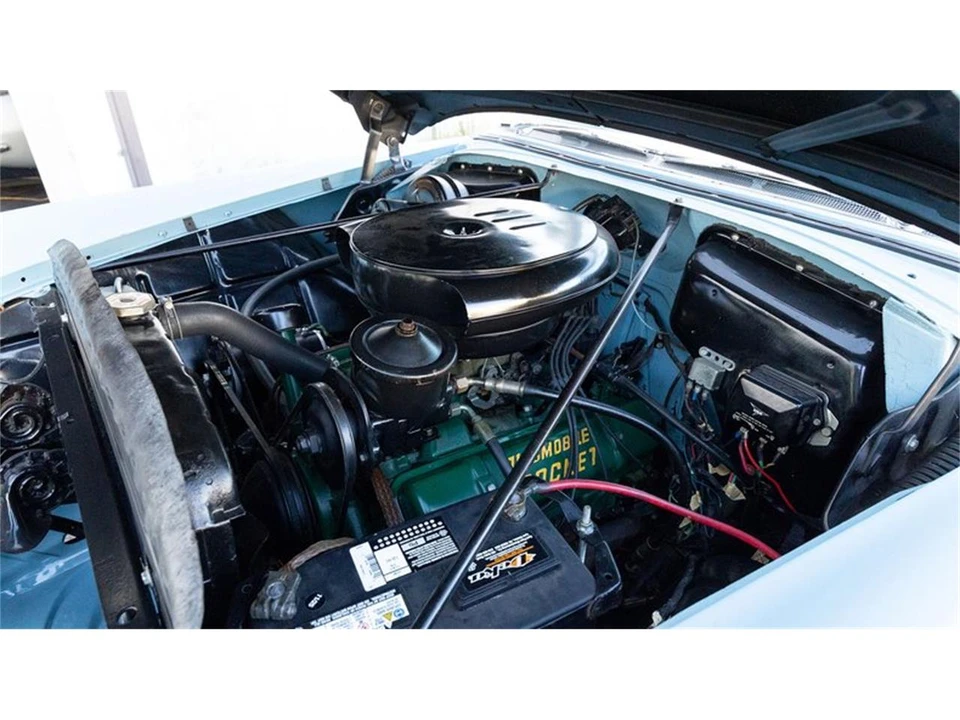 1954 Oldsmobile 88 - Image 8 of 31