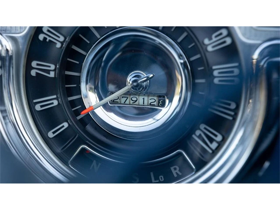 1954 Oldsmobile 88 - Image 9 of 31