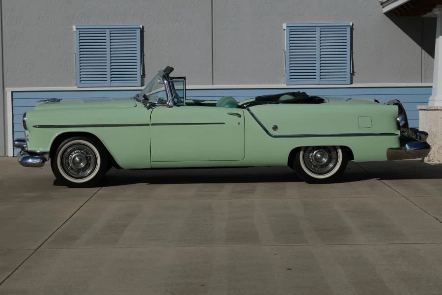 1954 Oldsmobile 88 - Image 2 of 31