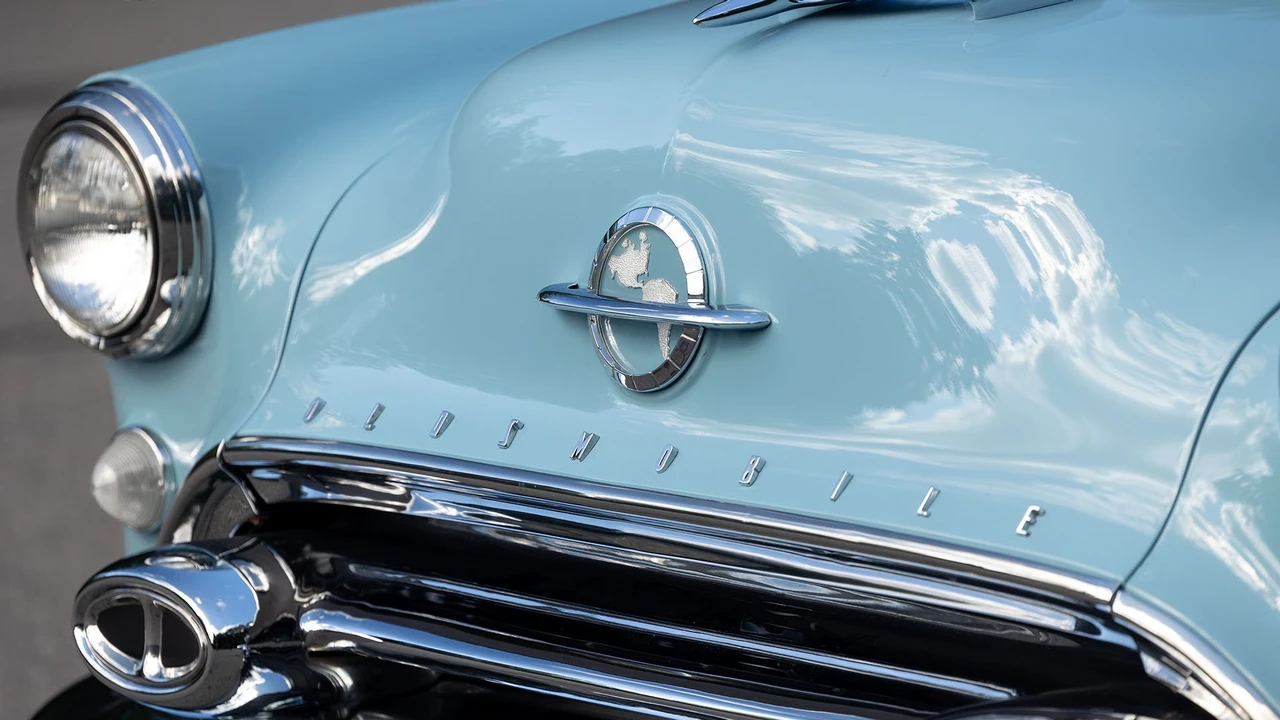 1954 Oldsmobile 88 - Image 9 of 31