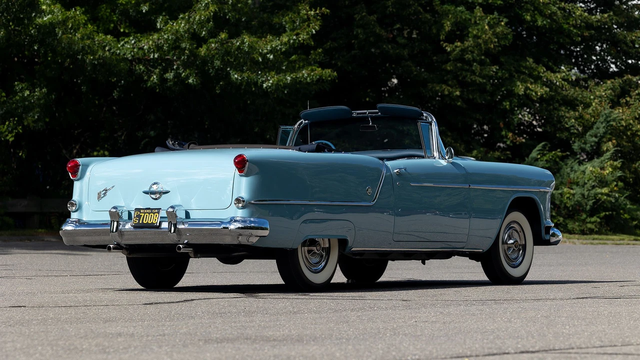 1954 Oldsmobile 88 - Image 4 of 31