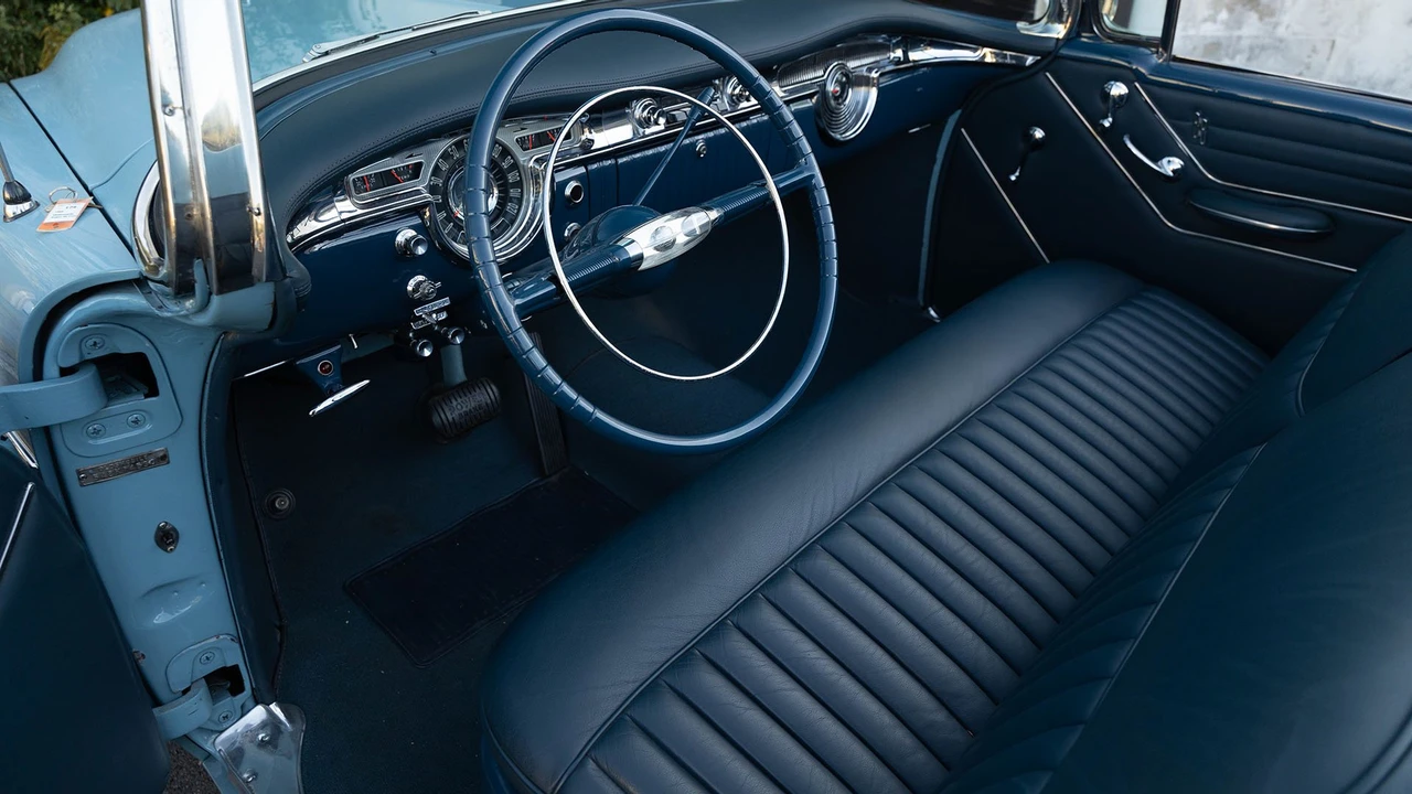1954 Oldsmobile 88 - Image 5 of 31