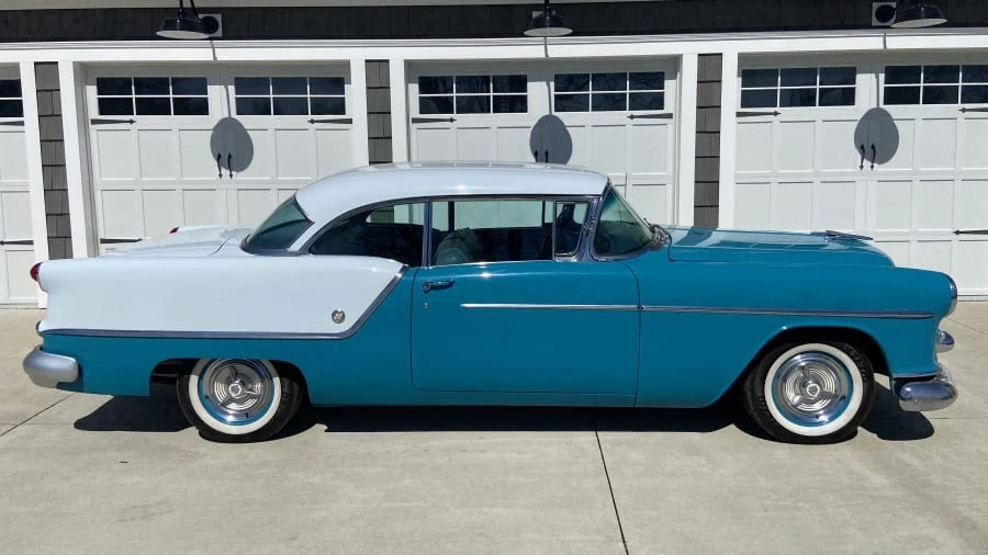 1954 Oldsmobile 88 - Image 2 of 18