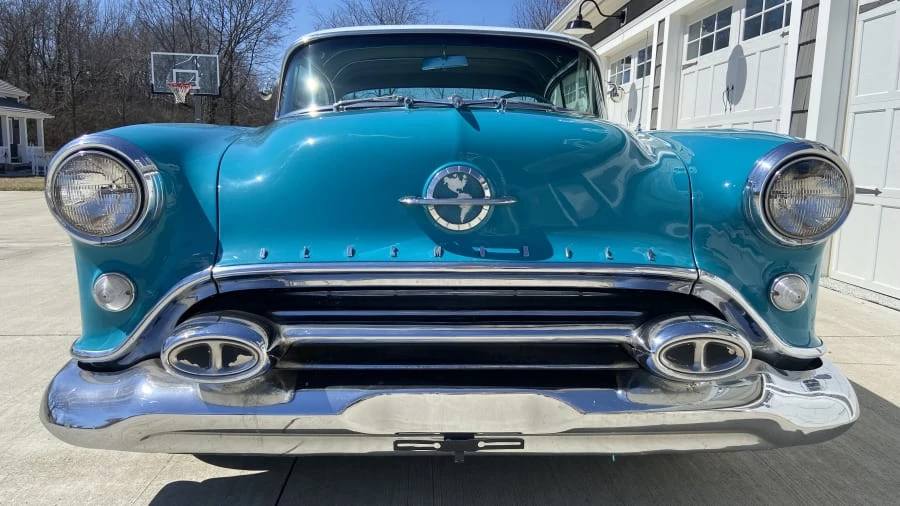 1954 Oldsmobile 88 - Image 9 of 18