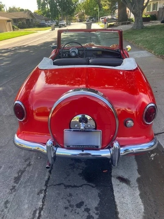 1954 Nash Metropolitan - Image 4 of 11