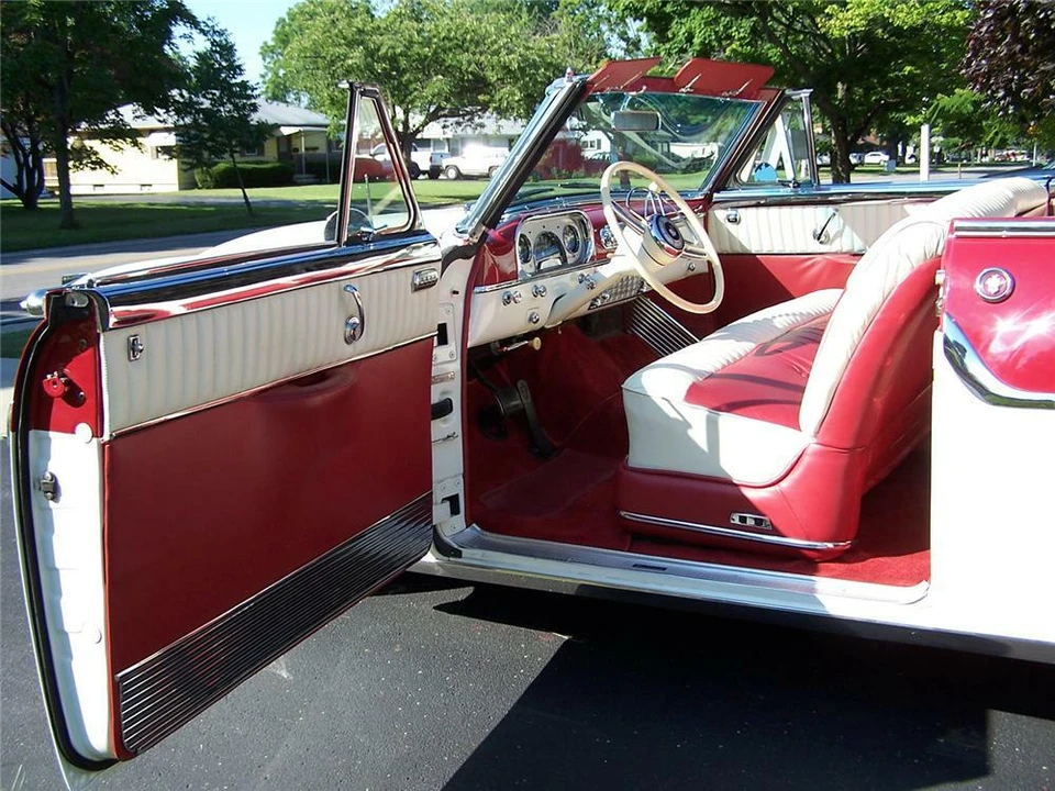 1954 Packard Caribbean - Image 4 of 5