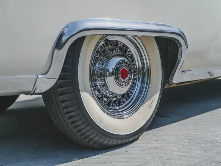1954 Packard Caribbean - Image 21 of 31