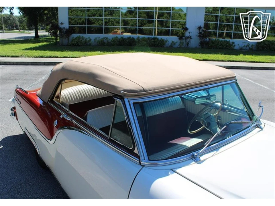 1954 Packard Caribbean - Image 14 of 31