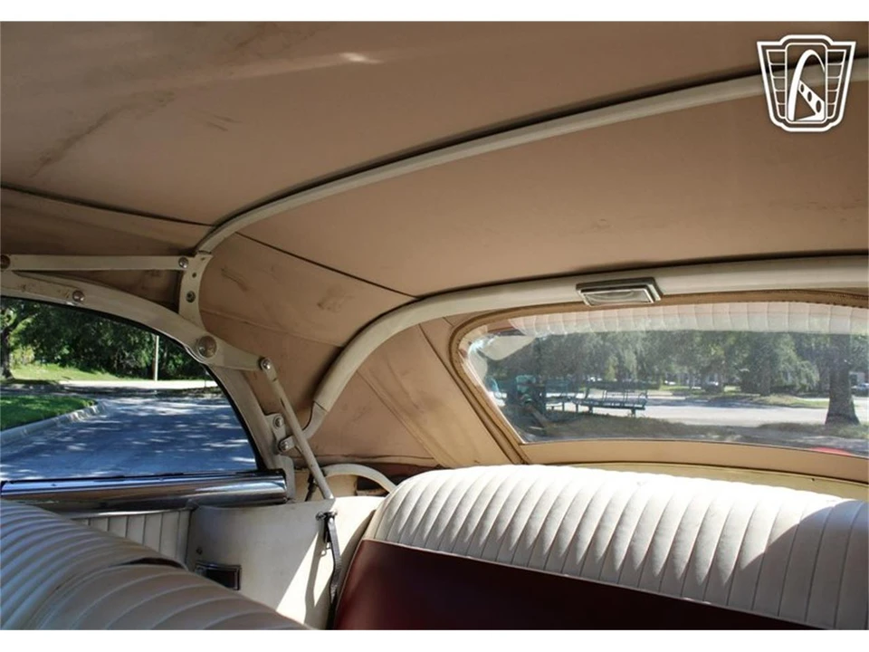 1954 Packard Caribbean - Image 19 of 31