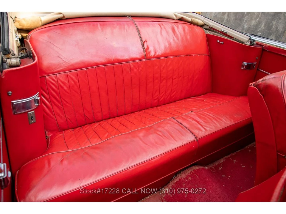 1954 Packard Caribbean - Image 26 of 31