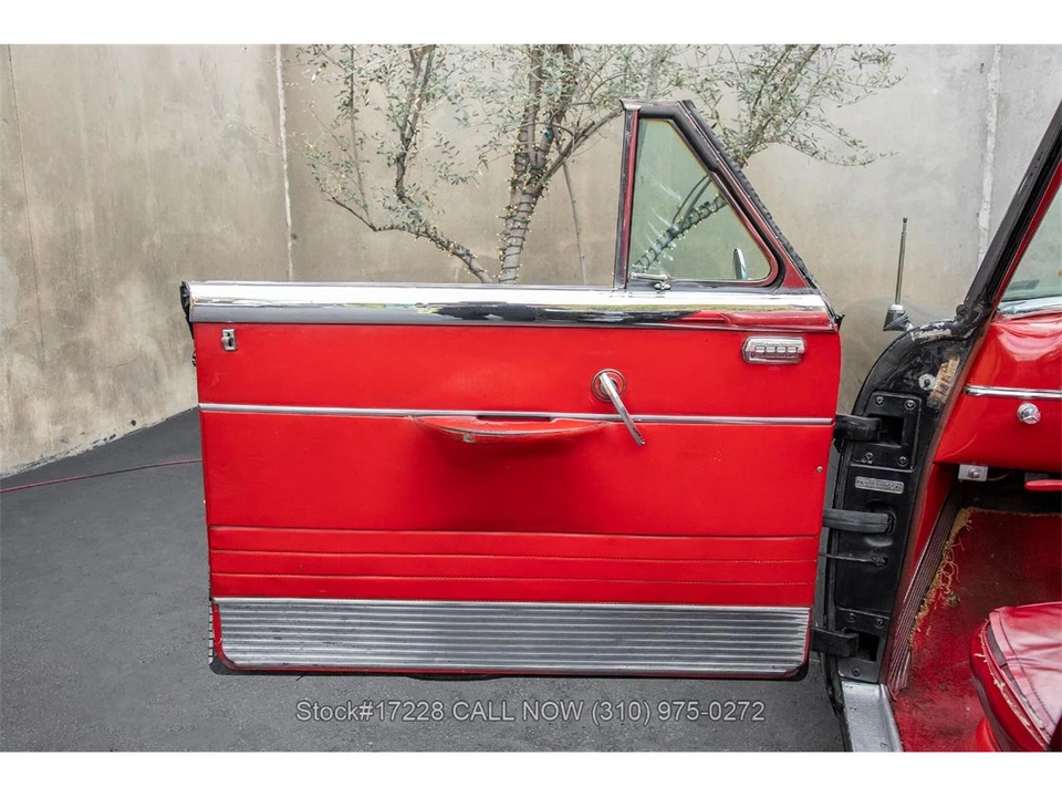 1954 Packard Caribbean - Image 19 of 31