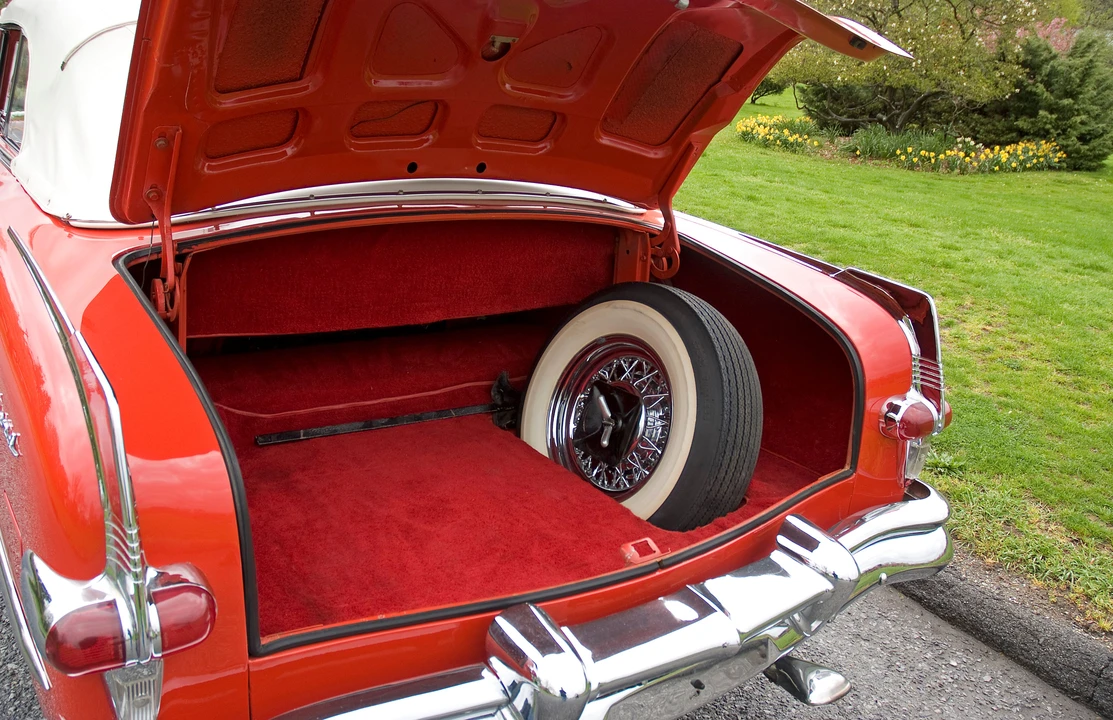 1954 Packard Caribbean - Image 5 of 8