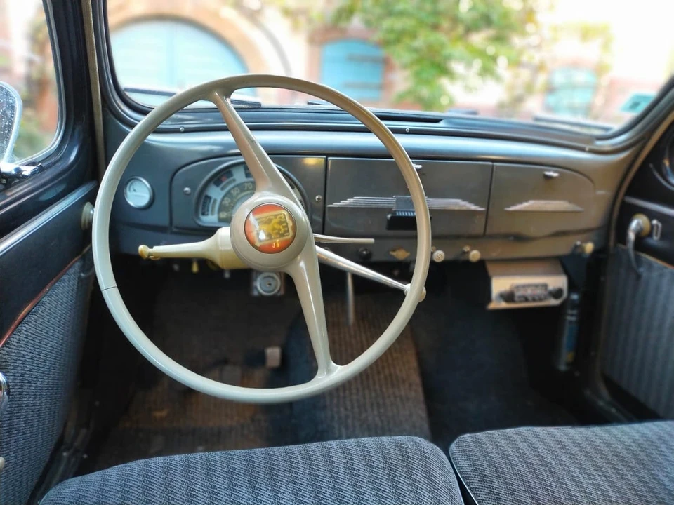 1954 Peugeot - Image 5 of 11