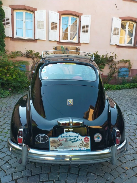 1954 Peugeot - Image 2 of 11