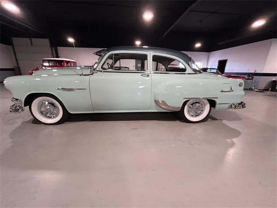 1954 Pontiac Chieftain - Image 8 of 31