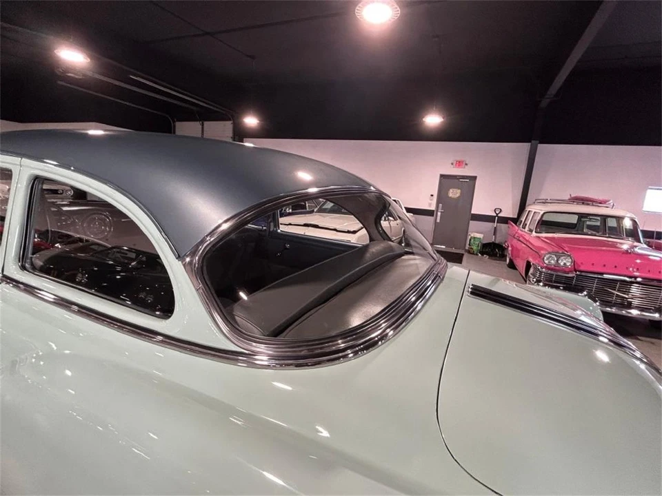 1954 Pontiac Chieftain - Image 24 of 31