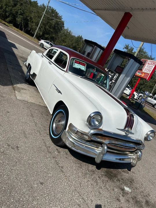 1954 Pontiac Chieftain - Image 2 of 10