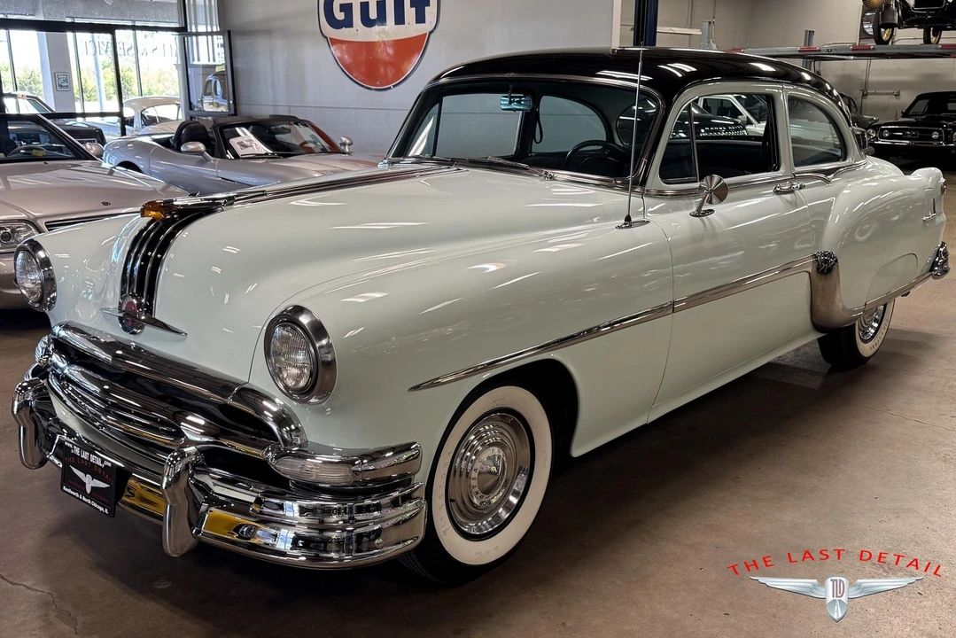 1954 Pontiac Chieftain - Image 3 of 12