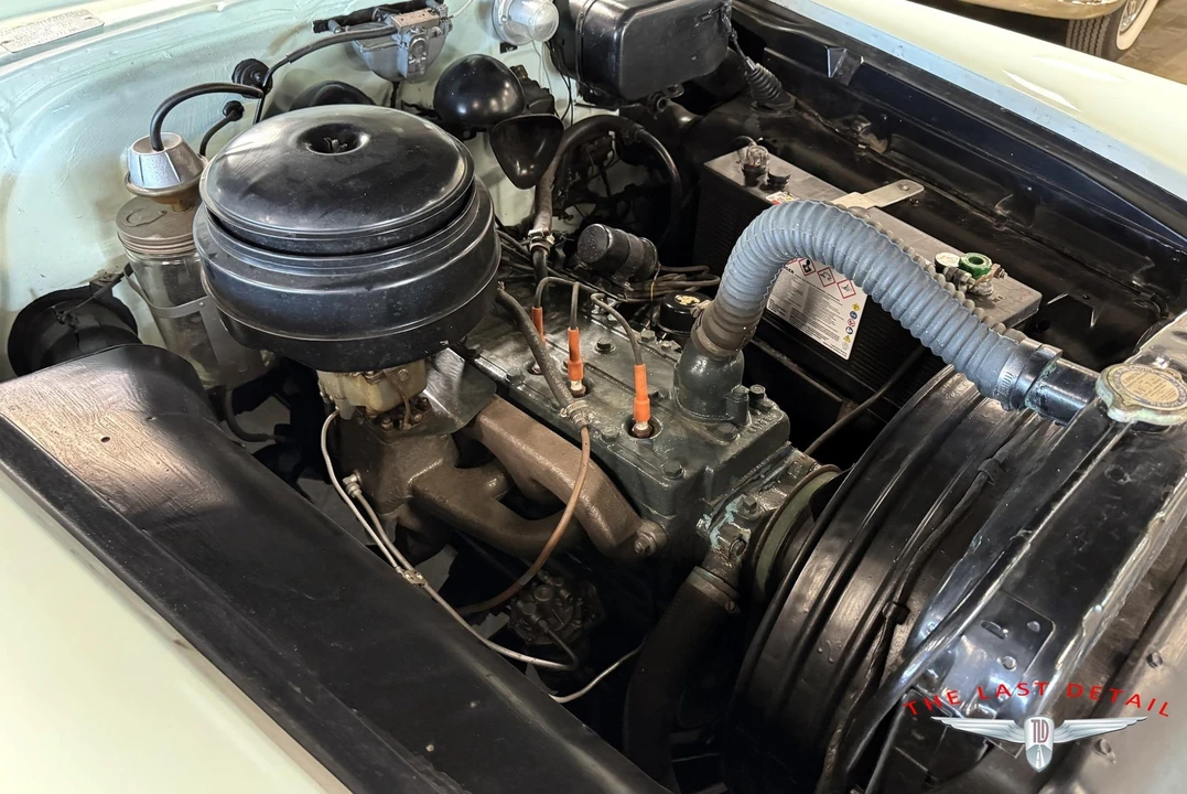 1954 Pontiac Chieftain - Image 6 of 12
