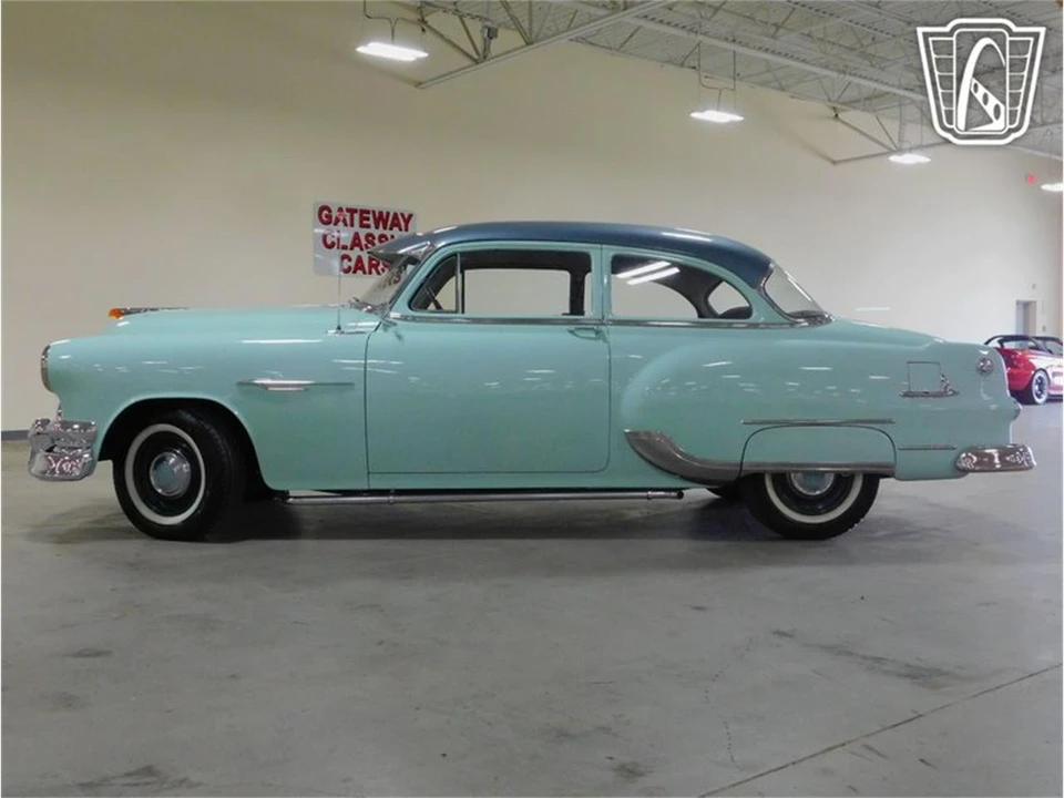 1954 Pontiac Chieftain - Image 10 of 31