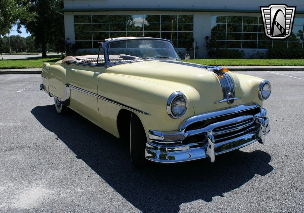 1954 Pontiac Star Chief - Image 7 of 12