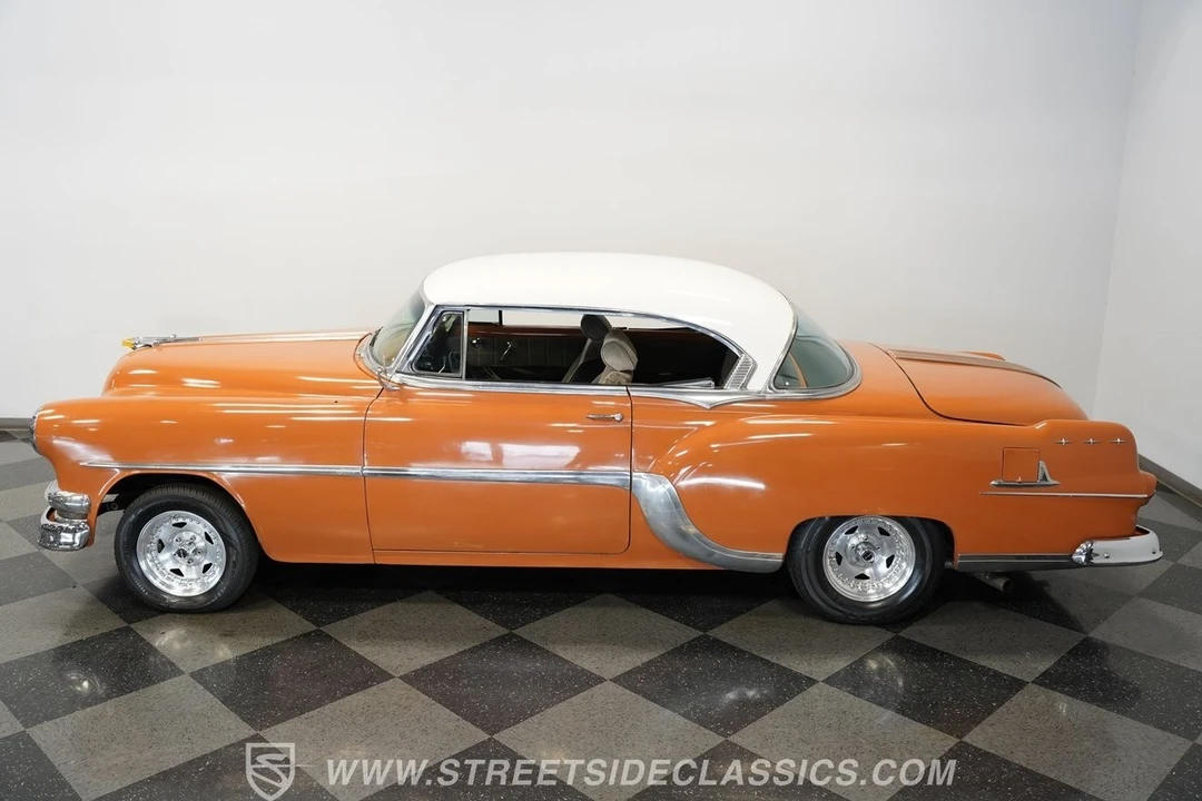 1954 Pontiac Star Chief - Image 9 of 12