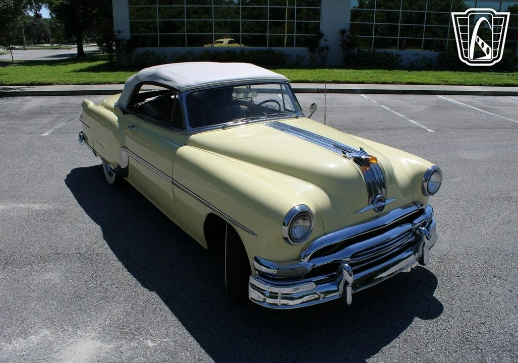 1954 Pontiac Star Chief - Image 4 of 12