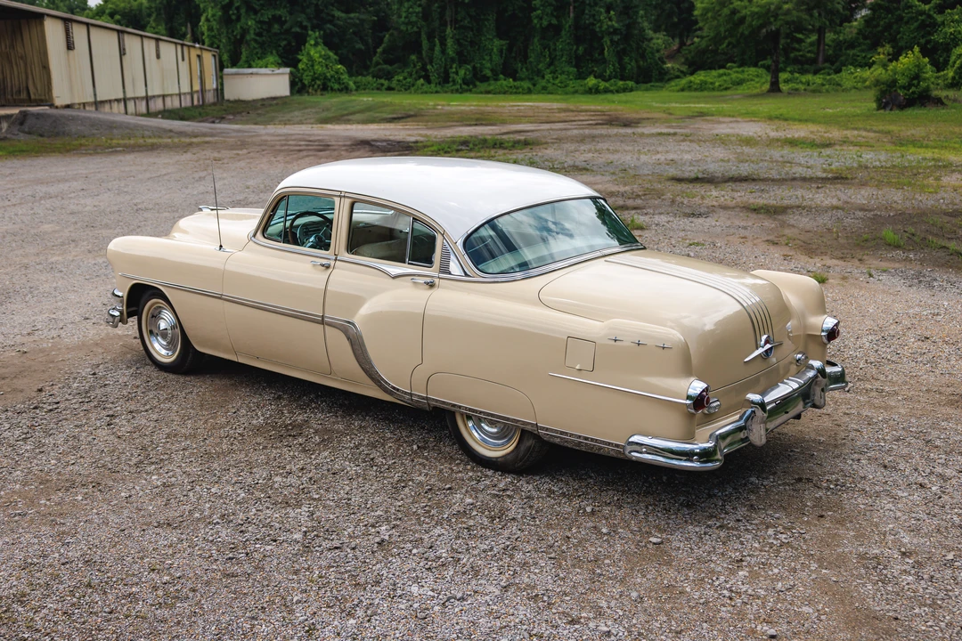 1954 Pontiac Star Chief - Image 7 of 31