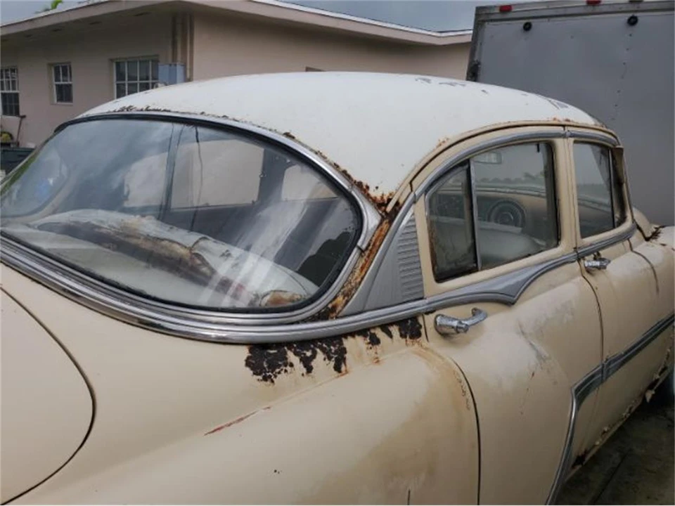 1954 Pontiac Star Chief - Image 17 of 26