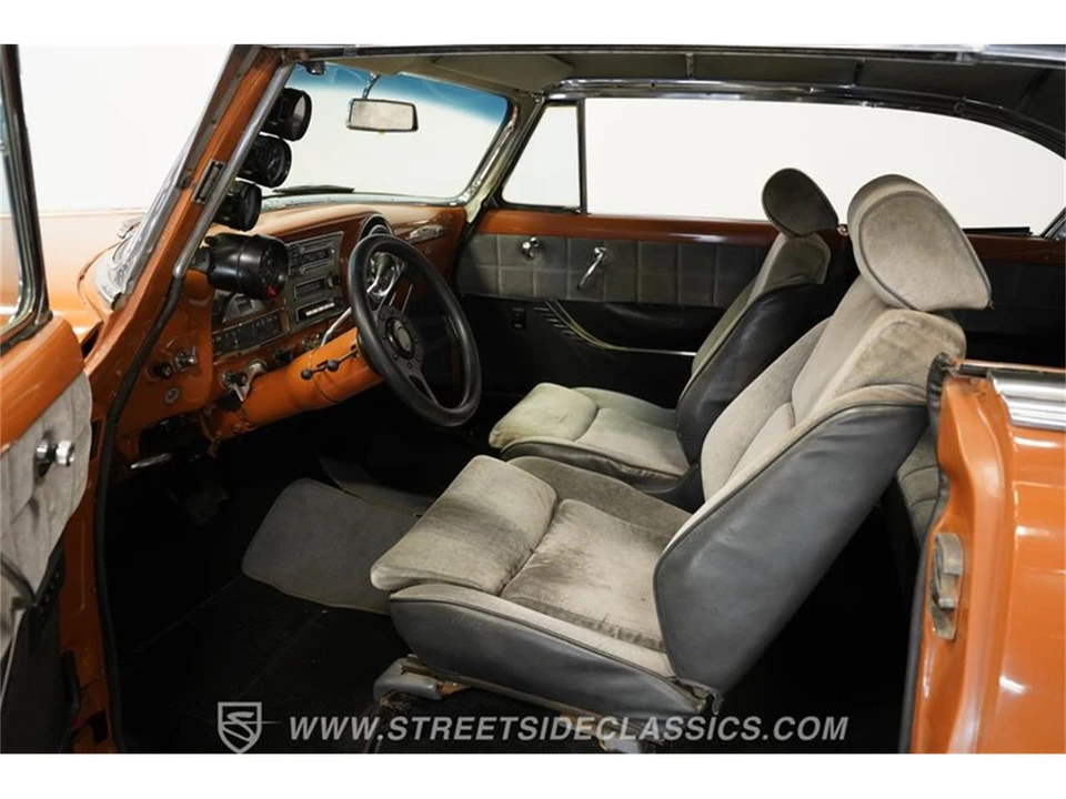 1954 Pontiac Star Chief - Image 3 of 31