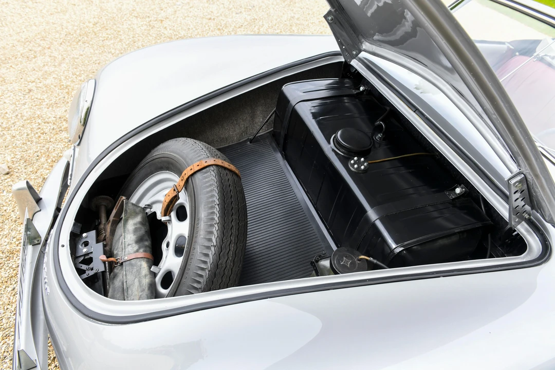 1954 Porsche 356 Pre-A - Image 27 of 31