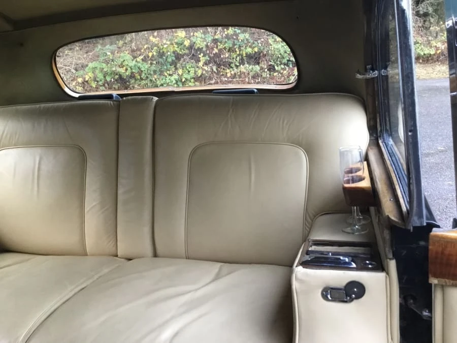 1954 Rolls-Royce Silver Dawn - Image 5 of 12