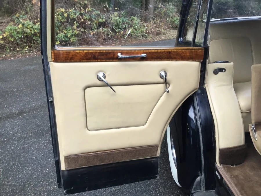 1954 Rolls-Royce Silver Dawn - Image 7 of 12