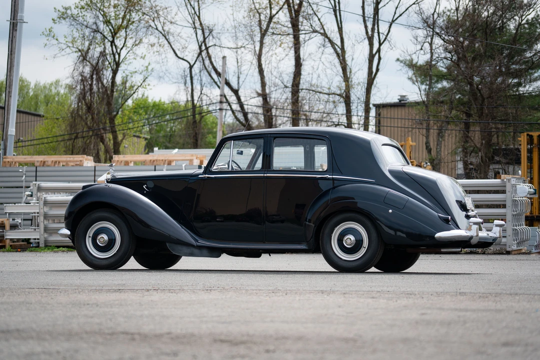 1954 Rolls-Royce Silver Dawn - Image 9 of 31