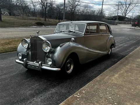 1954 Rolls-Royce Silver Wraith Long Wheelbase Touring Saloon