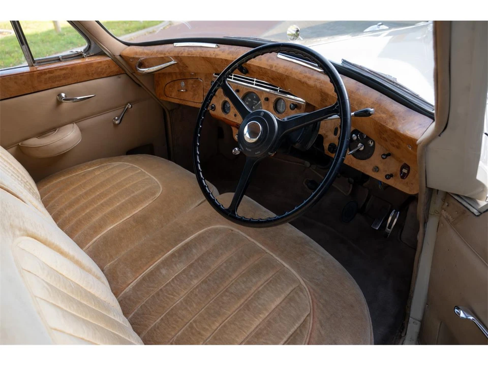 1954 Rolls-Royce Silver Wraith I - Image 6 of 11