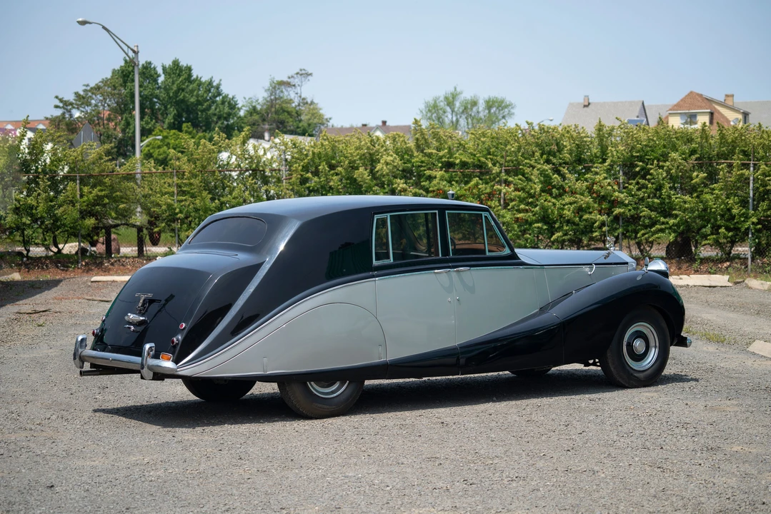 1954 Rolls-Royce Silver Wraith I - Image 3 of 31