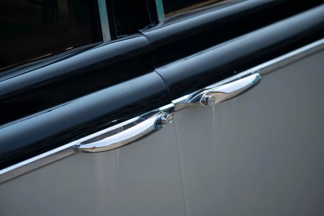 1954 Rolls-Royce Silver Wraith I - Image 9 of 31