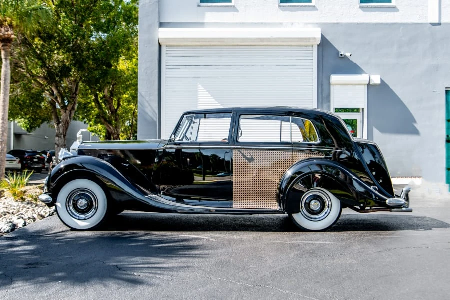 1954 Rolls-Royce Silver Wraith I - Image 2 of 31