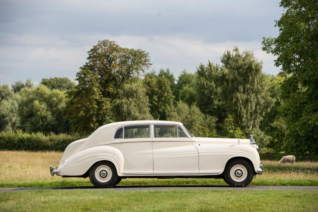 1954 Rolls-Royce Silver Wraith I - Image 17 of 30