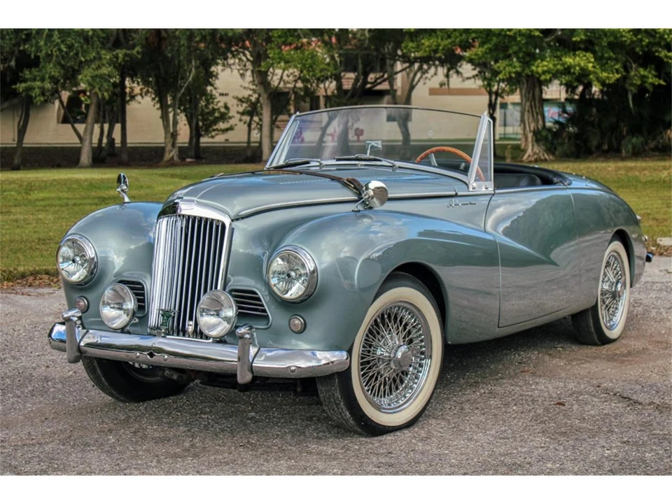 1954 Sunbeam Alpine - Image 2 of 31