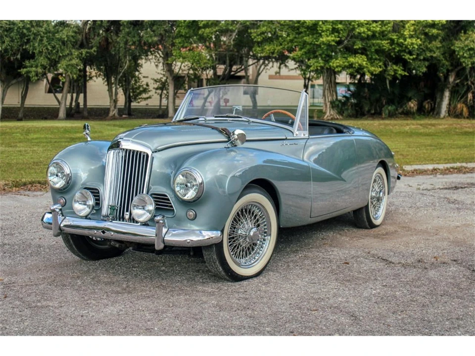 1954 Sunbeam Alpine - Image 3 of 31